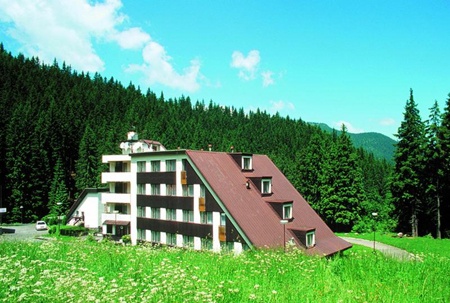 hotel-ski-jasna-slovensko-lyzovacka-ubytovanie-v-na-sk-big-ski-summer_resize_450